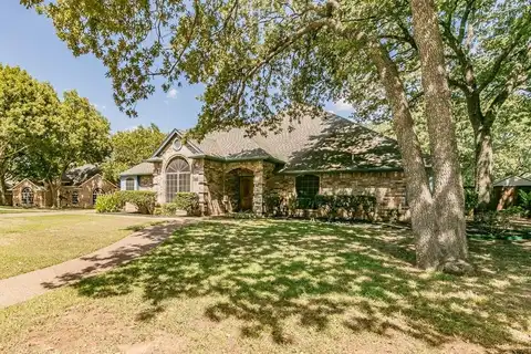 7708 Ridgeway Court, North Richland Hills, TX 76182