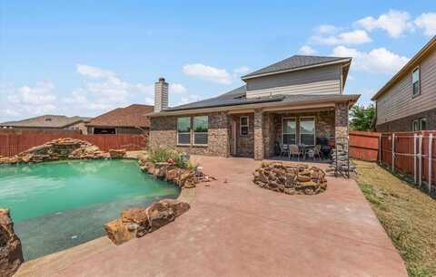 5749 Spirit Lake Drive, Fort Worth, TX 76179