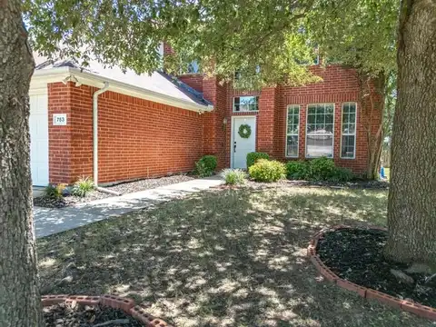 753 Bridle Trail, Saginaw, TX 76179