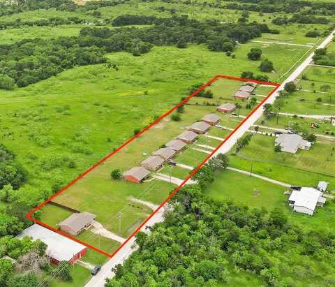 3227 CR 2004, Corsicana, TX 75110