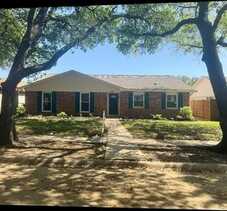 2718 Branch Oaks Drive, Garland, TX 75043