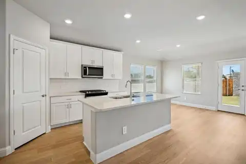 4210 Waco Drive, Farmersville, TX 75442