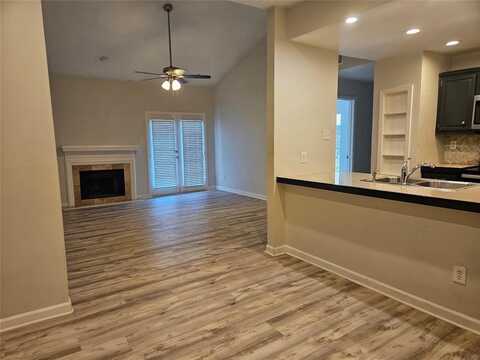 8601 Park Lane, Dallas, TX 75231