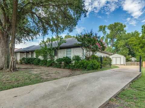 6801 Del Prado Avenue, Fort Worth, TX 76133