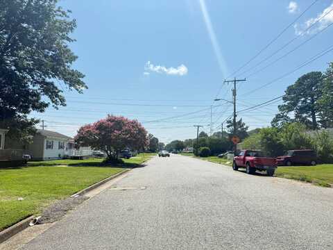 4712 81st St., Hampton, VA 23605