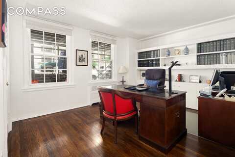 117 East 72nd Street, New York, NY 10021