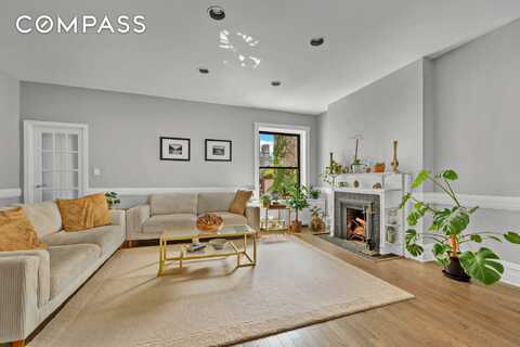 72 East 93rd Street, New York, NY 10128
