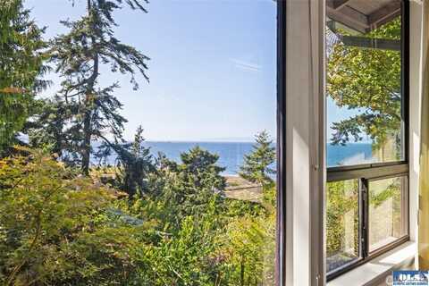 72 Vista, Port Angeles, WA 98362