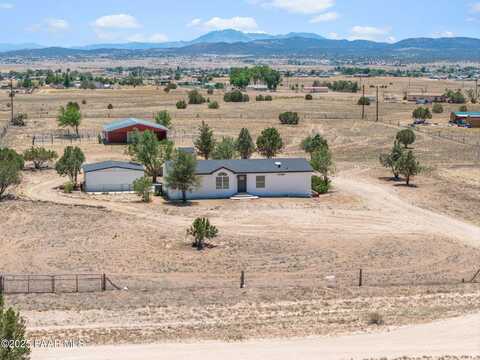 925 W Gina Marie Boulevard, Paulden, AZ 86334