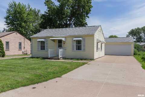 453 E 4TH Street, Milan, IL 61264