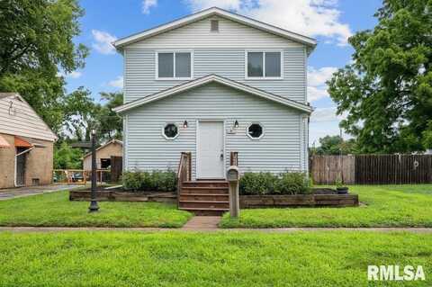 811 48TH Avenue, Rock Island, IL 61201