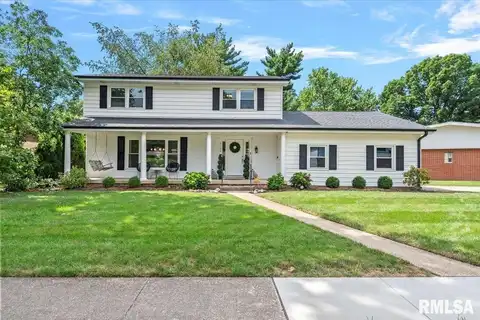 2106 BRIARCLIFF Drive, Springfield, IL 62704