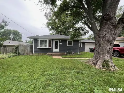 217 SUNRISE Avenue, Pekin, IL 61554