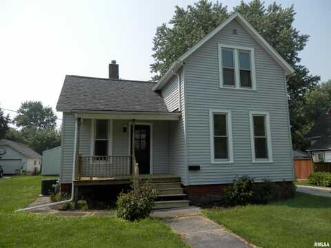 834 E KNOX Street, Galesburg, IL 61401
