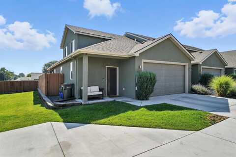 361 E 10th Pl., Kennewick, WA 99337