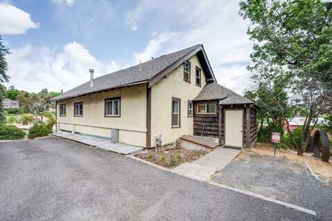 205 SE High St, Pullman, WA 99163