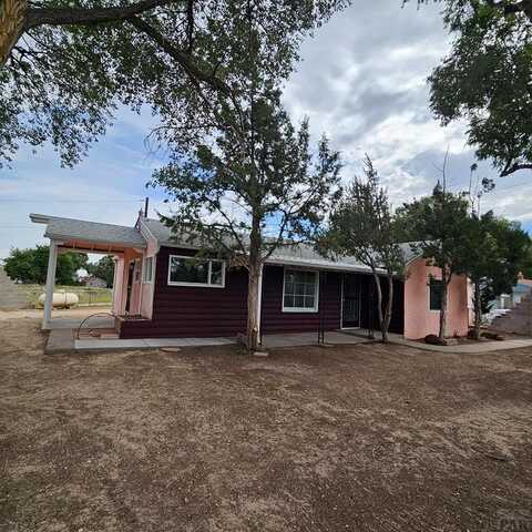 5207 Thatcher Ave, Pueblo, CO 81005