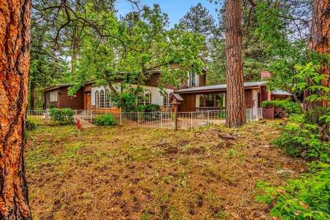 8954 S Pine Dr, Beulah, CO 81023