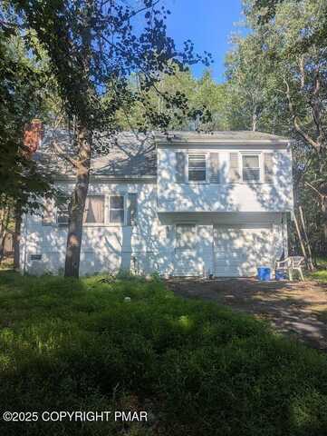 64 Shawnee Trail, Albrightsville, PA 18210