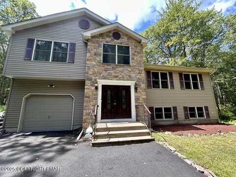 1119 Grouse Court, Bushkill, PA 18324