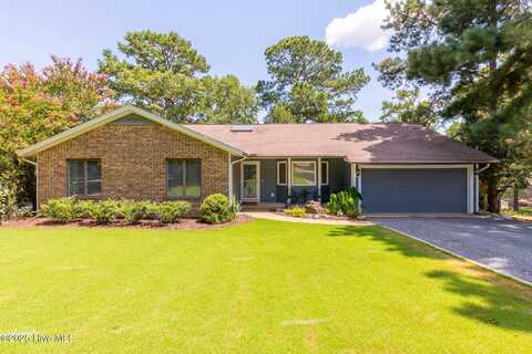 106 Fox Run Court, West End, NC 27376