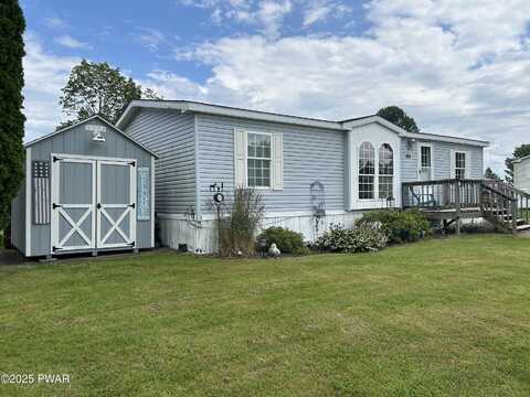 183 Buckingham Heights Heights, Moscow, PA 18444