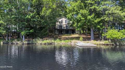 194 Spruce Lake Drive, Milford, PA 18337