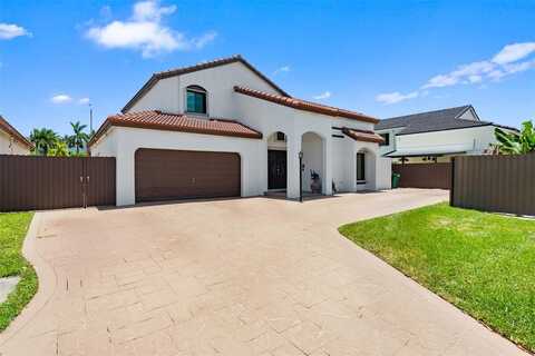 636 SW 88th Pl East, Miami, FL 33174