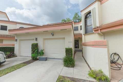 3328 Old Oak Ln, Hollywood, FL 33021