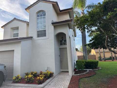 17021 NW 10th St, Pembroke Pines, FL 33028