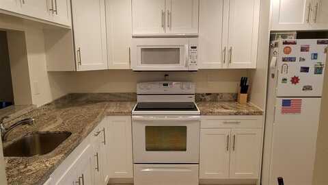 2800 Somerset, Lauderdale Lakes, FL 33311