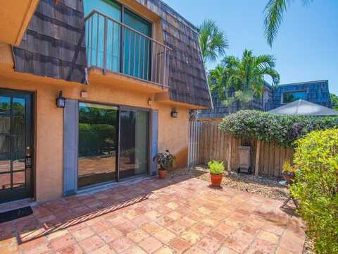 445 E Waverly Place unit: 6A, Vero Beach, FL 32960