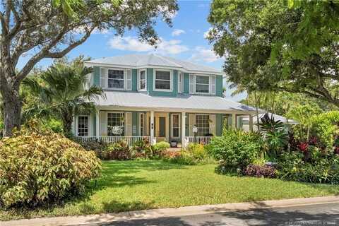 4 Lantana Lane, Sewalls Point, FL 34996