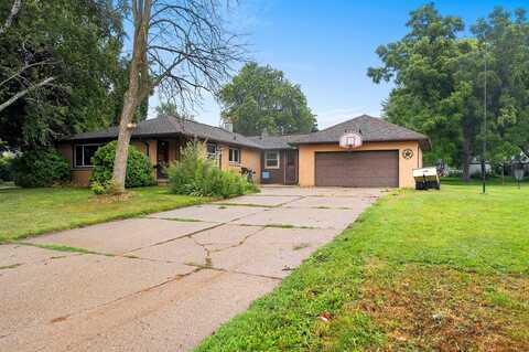 1160 TAFT Street, LITTLE CHUTE, WI 54140
