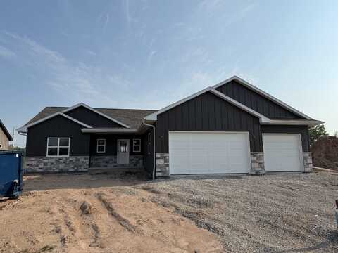 2996 CREEKWOOD Drive, GREEN BAY, WI 54311