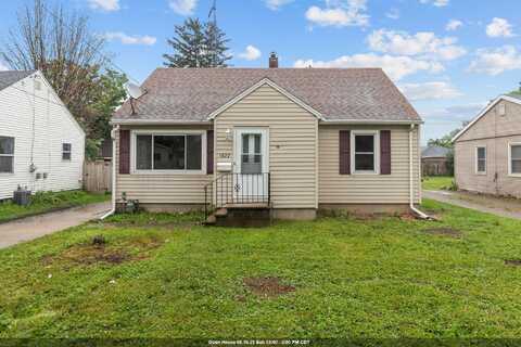 1822 JEFFERSON Street, OSHKOSH, WI 54901