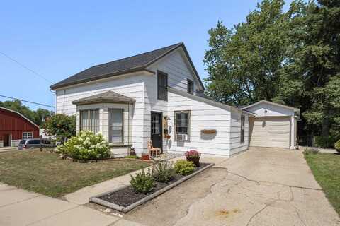 103 E CERESCO Street, BERLIN, WI 54923