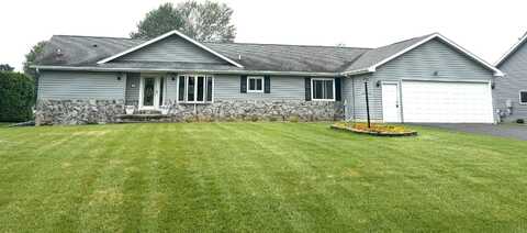 5235 CHESAPEAKE Court, OSHKOSH, WI 54901