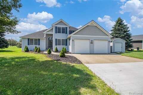 2173 Fawn Glen Circle, Lapeer, MI 48446