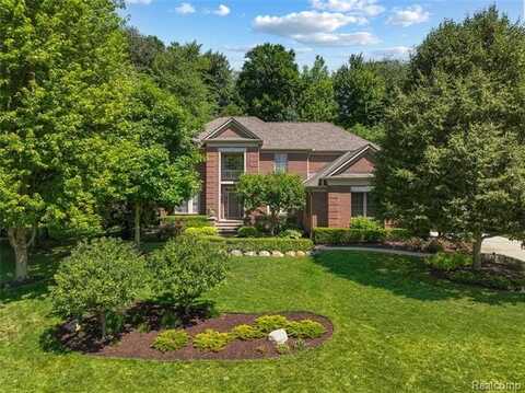 8245 Endicott Lane, Canton, MI 48187