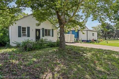 664 Emerson Avenue, Pontiac, MI 48340