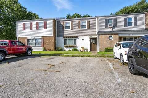 3233 Manor Glenn Court, Virginia Beach, VA 23453