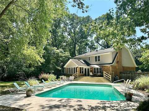 804 Coverdale Lane, Virginia Beach, VA 23452