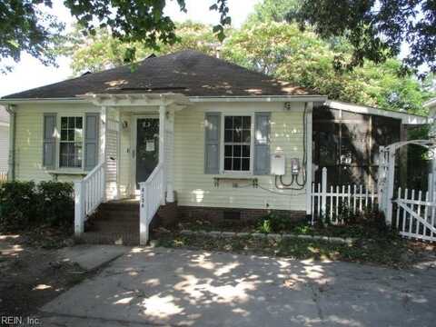4136 2nd Street, Chesapeake, VA 23324