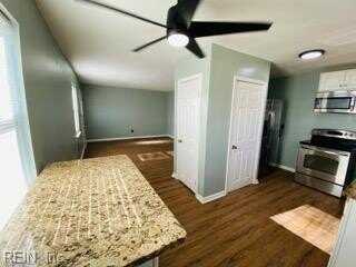420 Thornette Street, Hampton, VA 23669