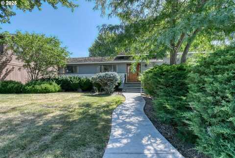 416 NW 21ST ST, Pendleton, OR 97801