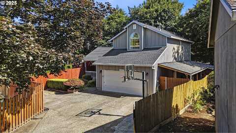 11877 SW MORNING HILL DR, Tigard, OR 97223