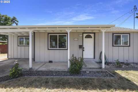 2665 E ST, Springfield, OR 97477