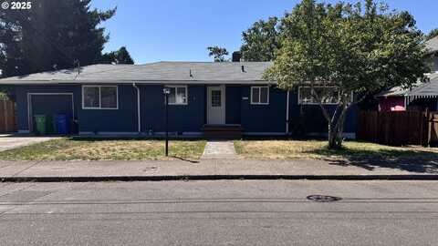 10026 SE INSLEY ST, Portland, OR 97266