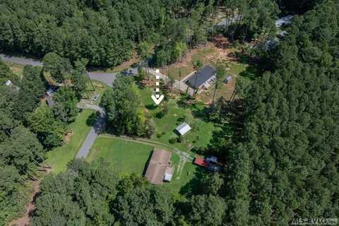 13 Poplar Dr, Macon, NC 27551
